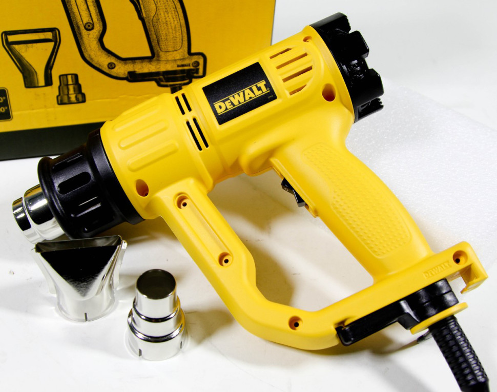 Промышленный фен DeWALT D26411