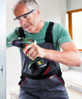 Дрель-шуруповерт Bosch PSR 1800 Li-2