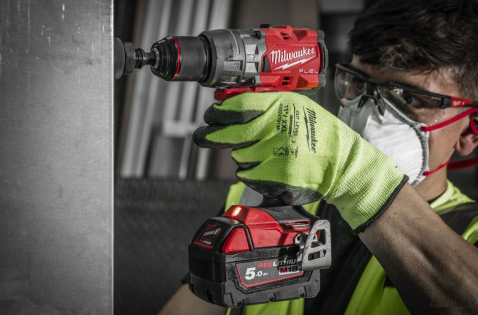 Ударная дрель-шуруповерт Milwaukee M18 FUEL M18FPD3-502X 4933479860 (с 2-мя АКБ, кейс)