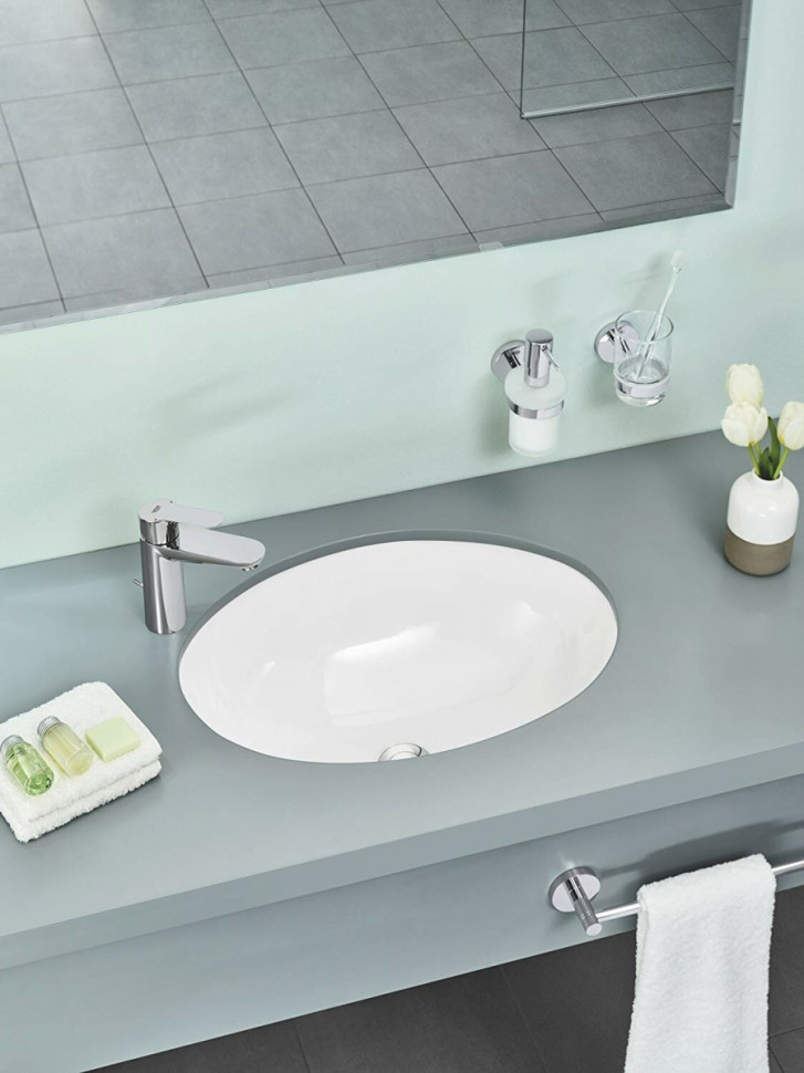 Смеситель Grohe BauEdge 23758000 Смеситель Grohe BauEdge 23758000