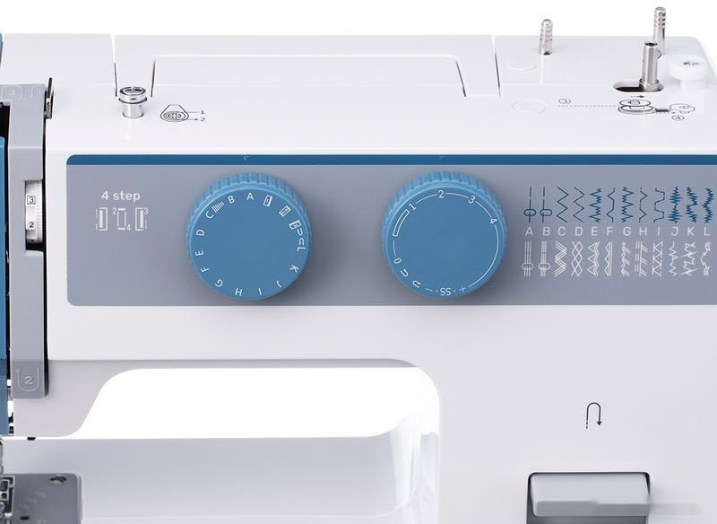 Электромеханическая швейная машина Chayka SewLux 200 Электромеханическая швейная машина Chayka SewLux 200