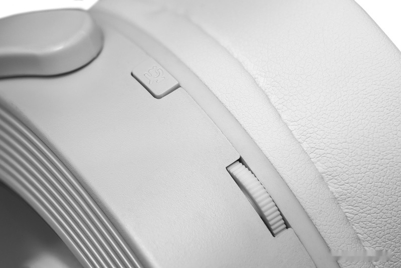 Наушники Redragon Lamia 2 (белый) Наушники Redragon Lamia 2 (белый)