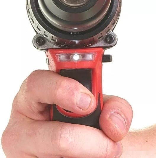 Дрель-шуруповерт Milwaukee M18 BLDD2-0X 4933464514 (без АКБ, кейс) Дрель-шуруповерт Milwaukee M18 BLDD2-0X 4933464514 (без АКБ, кейс)