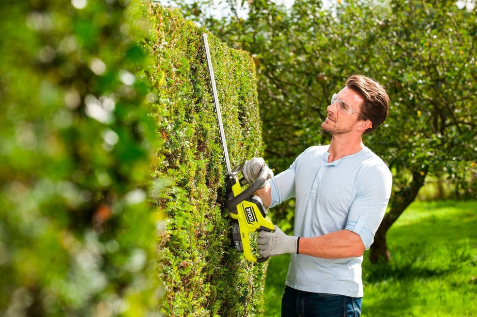 Кусторез Ryobi OHT1845 ONE+ (без АКБ) Кусторез Ryobi OHT1845 ONE+ (без АКБ)