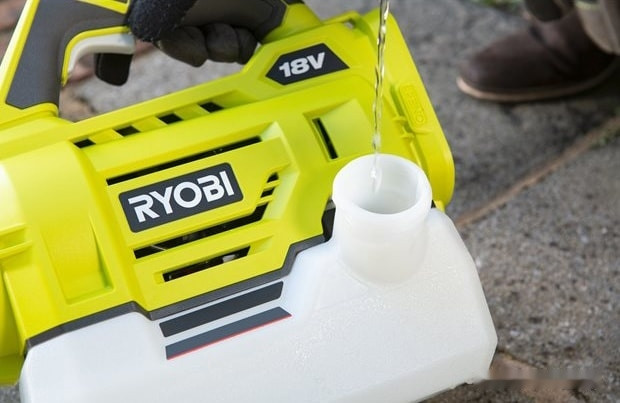 Аккумуляторный опрыскиватель Ryobi RY18FGA-0