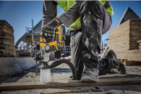 Перфоратор DeWALT DCH172E2T (с 2-мя АКБ 1.7 Ач, кейс)