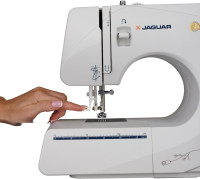 Электромеханическая швейная машина Jaguar FS 8400