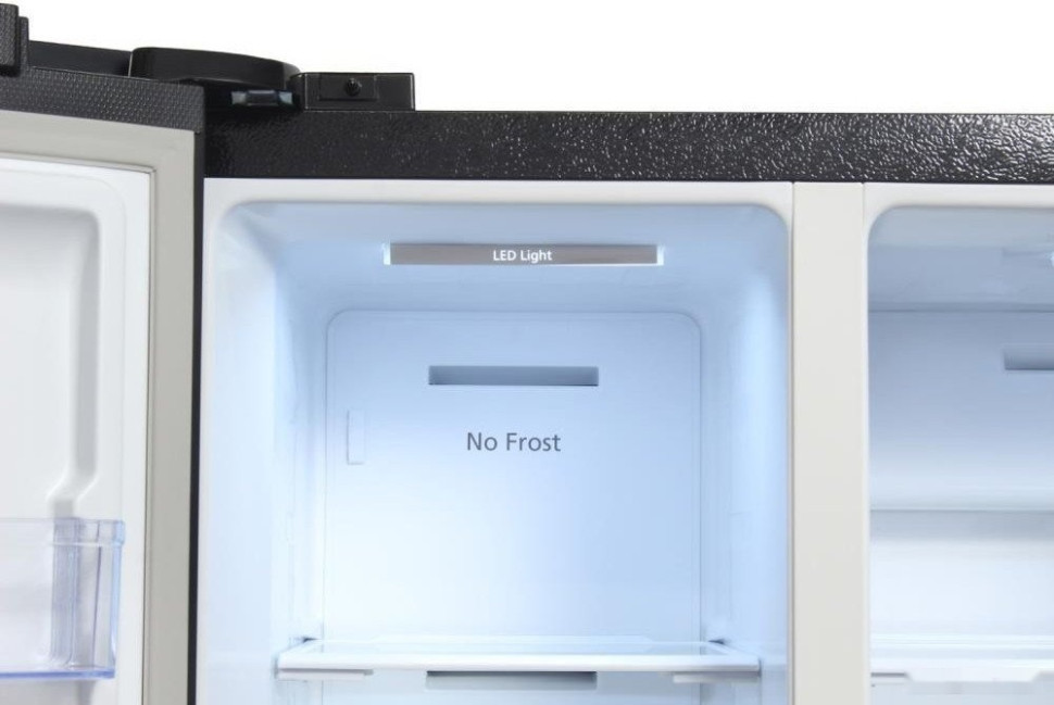 Холодильник side by side Hyundai CS5003F (черное стекло) Холодильник side by side Hyundai CS5003F (черное стекло)