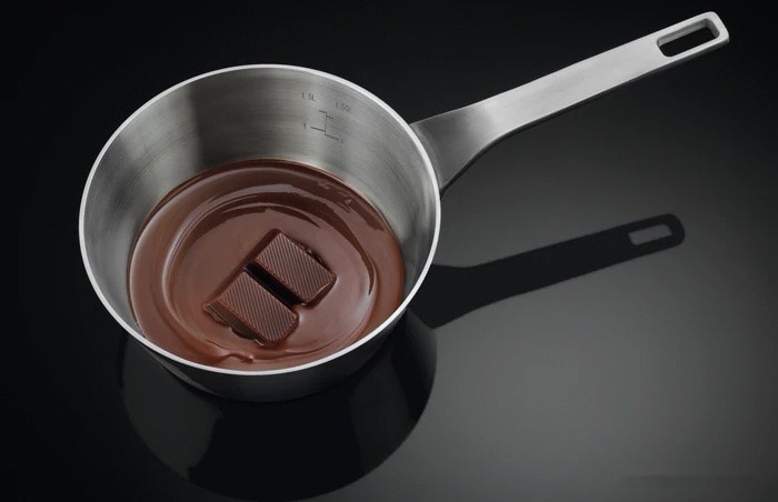 Варочная панель Electrolux EIS7548 Варочная панель Electrolux EIS7548