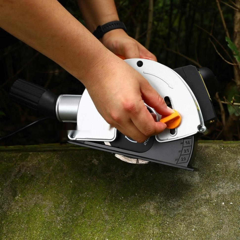 Штроборез Deko DKWC1800W Штроборез Deko DKWC1800W