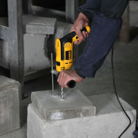 Дрель ударная DeWALT DWD024S