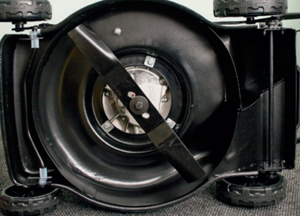 Бензиновая газонокосилка Huter GLM-3.5T