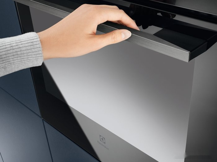 Духовой шкаф Electrolux SteamBoost 800 KOBBS39H Духовой шкаф Electrolux SteamBoost 800 KOBBS39H