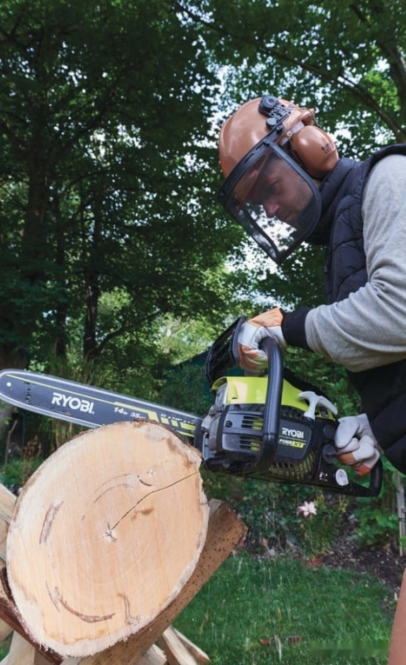 Бензопила Ryobi RCS3835T