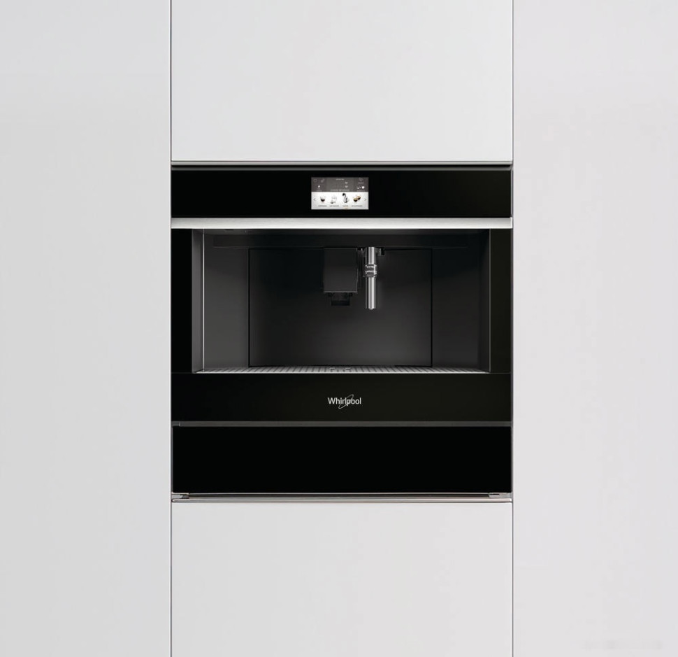 Эспрессо кофемашина Whirlpool W11 CM145