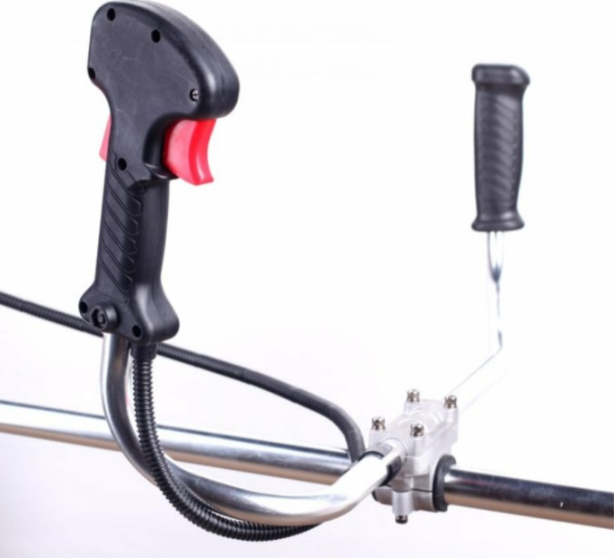 Бензиновый триммер Maxcut MC 143