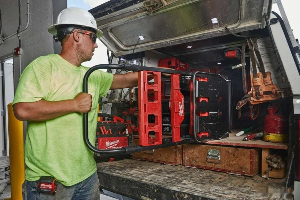 Ящик для инструментов Milwaukee Packout 4932472131 Ящик для инструментов Milwaukee Packout 4932472131