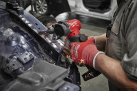 Угловая шлифмашина Milwaukee M12 Fuel FBFL10-402B (с 2-мя АКБ, сумка)