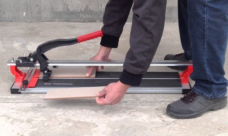 Плиткорез Matrix 87687 Плиткорез Matrix 87687