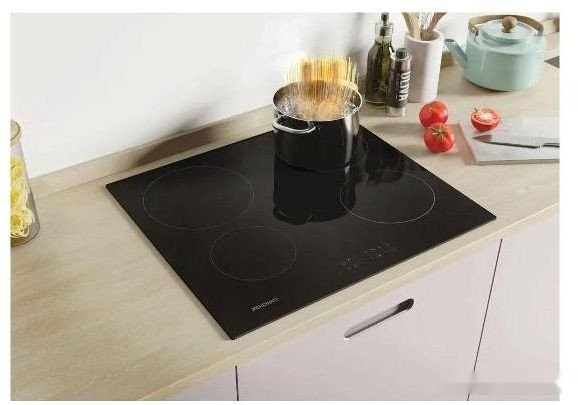 Варочная панель Zerowatt ZI6C42/E1