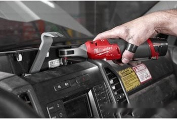 Трещотка Milwaukee M12 FHIR14-0 4933478171 (без АКБ) Трещотка Milwaukee M12 FHIR14-0 4933478171 (без АКБ)