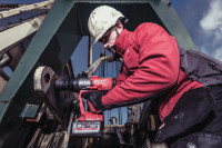 Гайковерт Milwaukee M18 ONEFHIWF1-802X 4933499254 (с 2-мя АКБ, кейс)