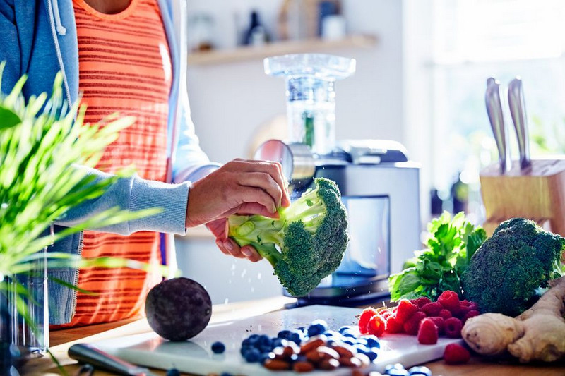 Соковыжималка Philips HR1945/80 Соковыжималка Philips HR1945/80