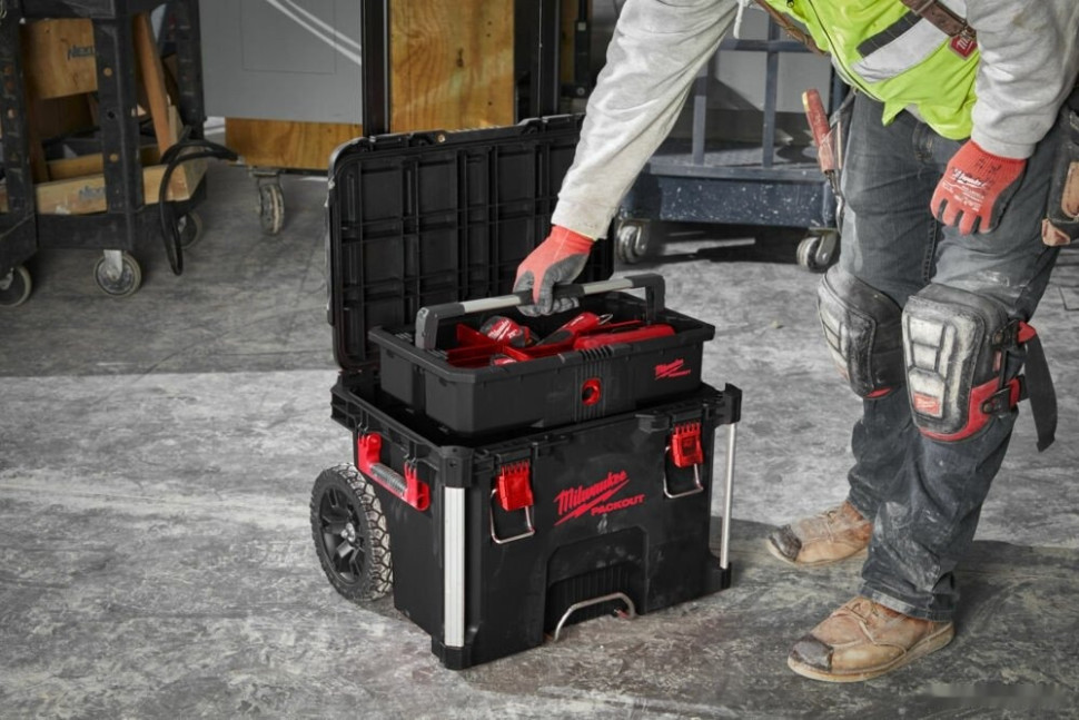 Ящик для инструментов Milwaukee Packout 4932480625 Ящик для инструментов Milwaukee Packout 4932480625
