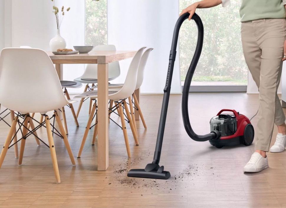 Пылесос Bosch BGS21WX200