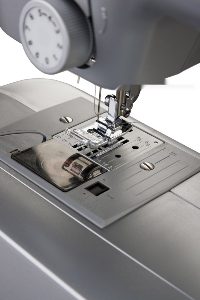Электромеханическая швейная машина Jaguar JS-40S Электромеханическая швейная машина Jaguar JS-40S