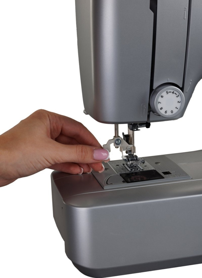 Электромеханическая швейная машина Jaguar JS-40S Электромеханическая швейная машина Jaguar JS-40S