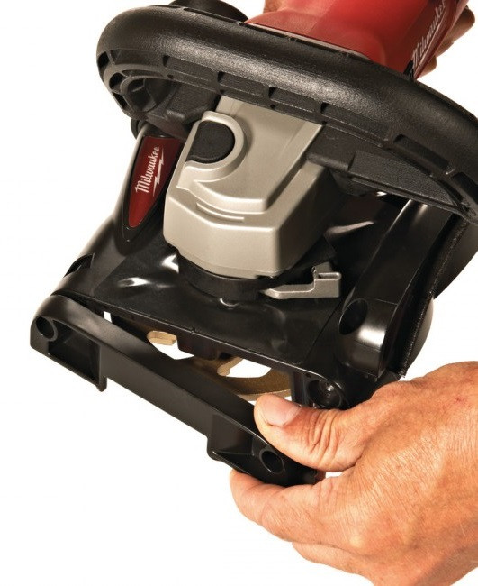 Угловая шлифмашина Milwaukee AGV 15-125 XC DEG-SET Угловая шлифмашина Milwaukee AGV 15-125 XC DEG-SET