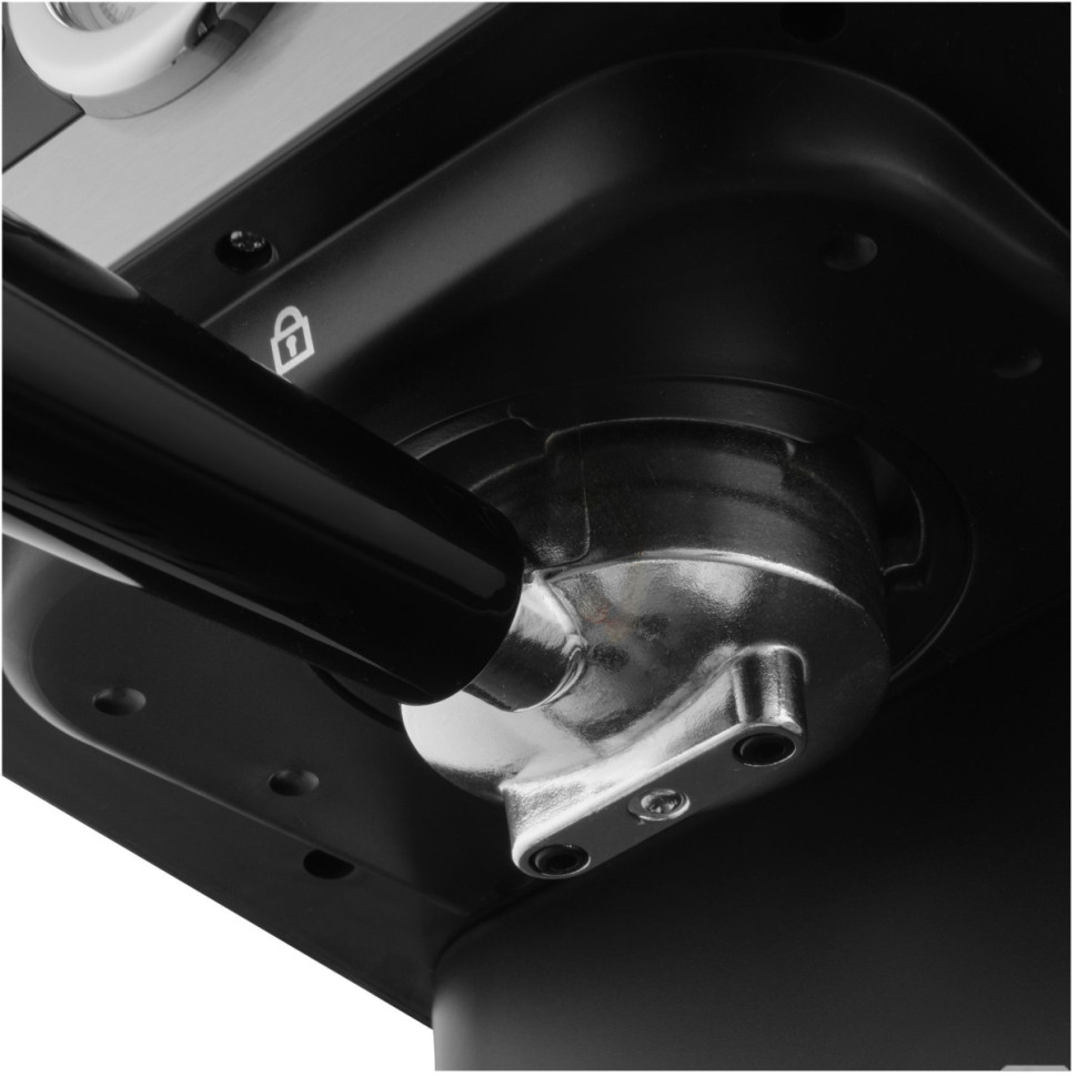 Рожковая кофеварка Sencor SES 1721BK