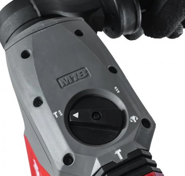 Перфоратор Milwaukee M18 FUEL M18ONEFHX-0X 4933478503 (без АКБ, кейс) Перфоратор Milwaukee M18 FUEL M18ONEFHX-0X 4933478503 (без АКБ, кейс)