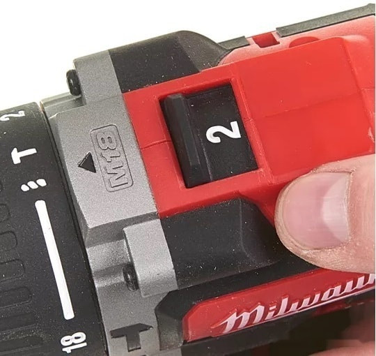 Ударная дрель-шуруповерт Milwaukee M18 CBLPD-0 4933464319 (без АКБ)