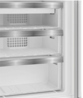 Холодильник Hotpoint HBH 20I