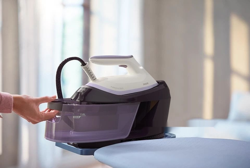 Утюг Philips PerfectCare 6000 Series PSG6024/30 Утюг Philips PerfectCare 6000 Series PSG6024/30