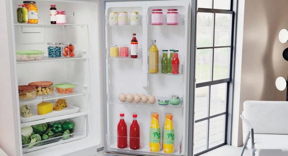 Холодильник Hotpoint-Ariston HTR 5180 M