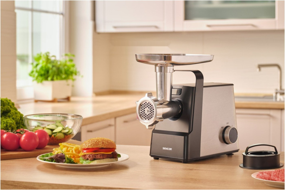 Мясорубка Sencor SMG 7400SS Мясорубка Sencor SMG 7400SS