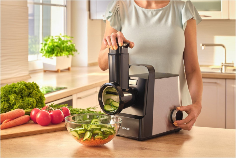 Мясорубка Sencor SMG 7400SS Мясорубка Sencor SMG 7400SS