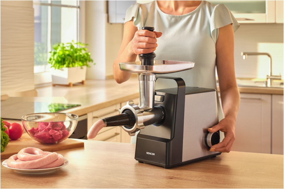 Мясорубка Sencor SMG 7400SS Мясорубка Sencor SMG 7400SS