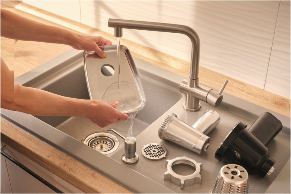 Мясорубка Sencor SMG 7400SS Мясорубка Sencor SMG 7400SS