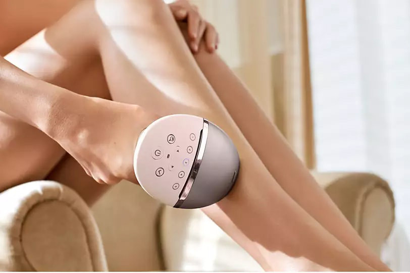 Фотоэпилятор Philips Lumea 9000 BRI958/00 Фотоэпилятор Philips Lumea 9000 BRI958/00