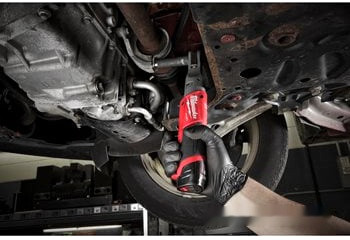 Трещотка Milwaukee M12 FIR38-201B 4933459798 (с 1-им АКБ, сумка)