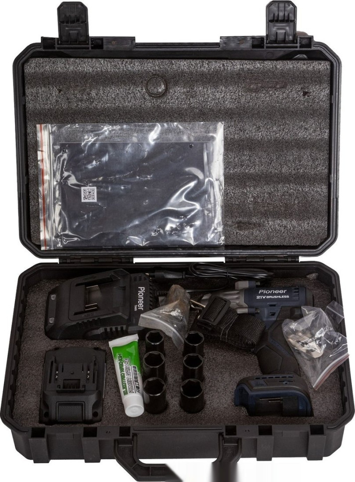 Гайковерт Pioneer Tools CIW-E2041CB (с 1-им АКБ, кейс)