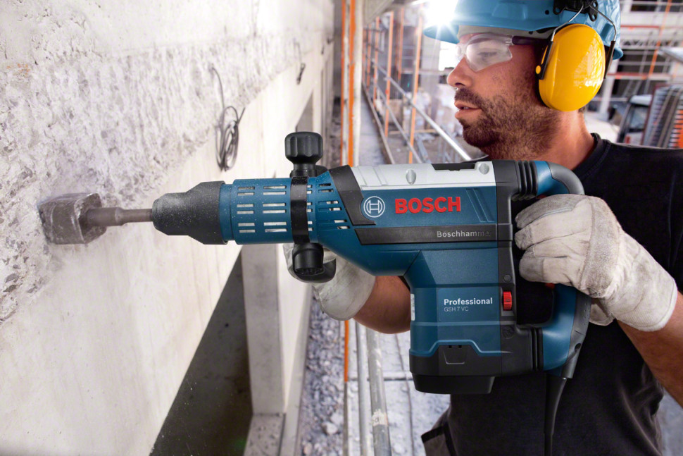 Электрический отбойный молоток Bosch GSH 7 VC Электрический отбойный молоток Bosch GSH 7 VC