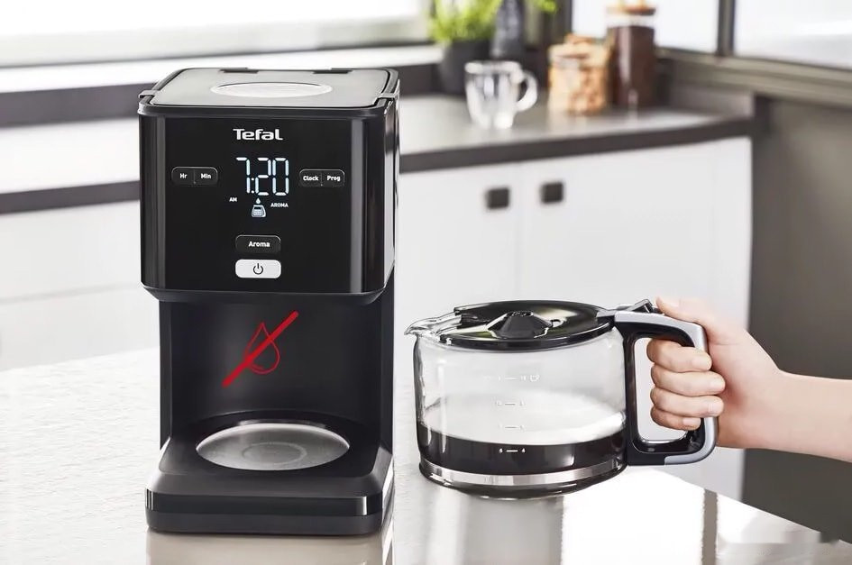 Капельная кофеварка Tefal CM600810 Капельная кофеварка Tefal CM600810