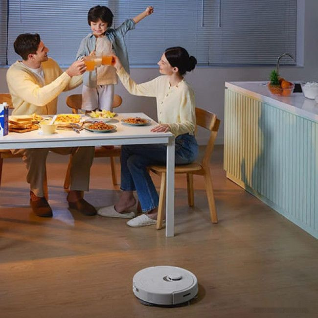 Робот-пылесос Roborock Q Revo (русская версия, белый) Робот-пылесос Roborock Q Revo (русская версия, белый)