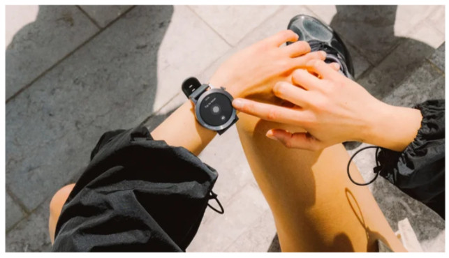 Умные часы CMF Watch 3 Pro (темно-серый, черный силиконовый ремешок)