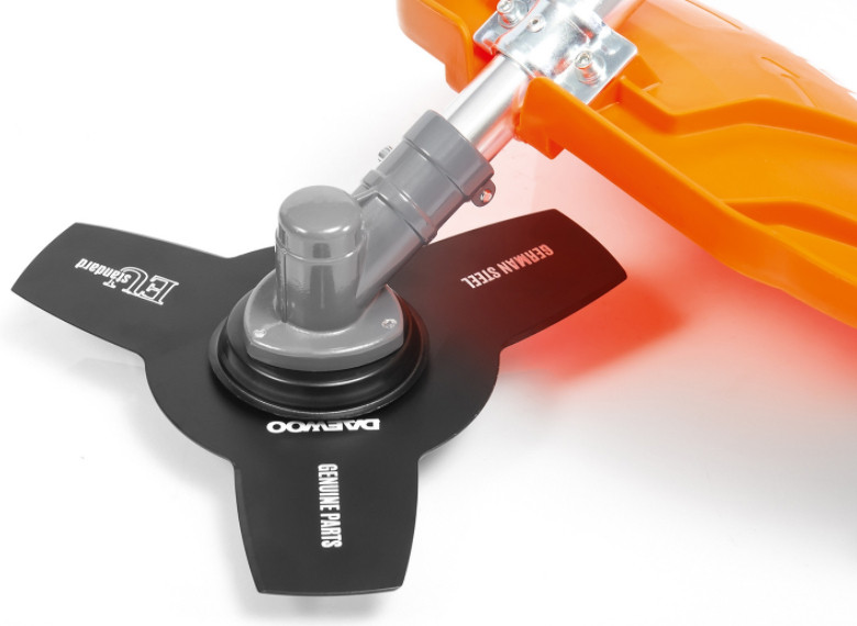 Бензиновый триммер Daewoo Power DABC 320 Бензиновый триммер Daewoo Power DABC 320